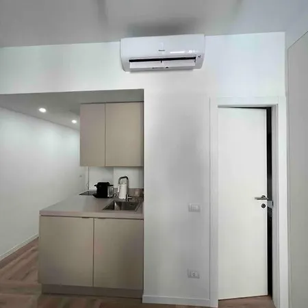 Apartamento Cozy New Flat In Garibaldi, Isola Milão
